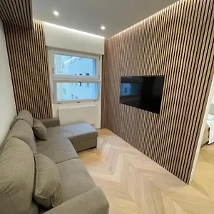 Bilocale Luxury A 50 Mt Dalla Stazione Di Appartamento Milano